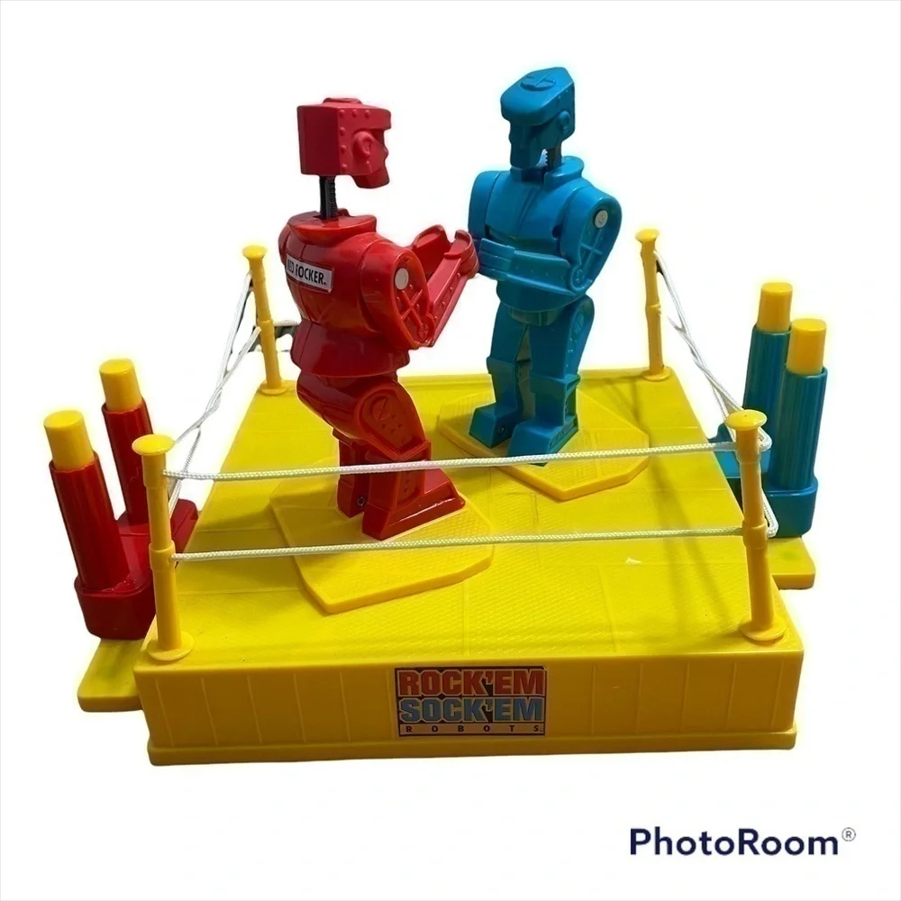Vintage Mattel Rock’em Sock’em Robots Tabletop Game